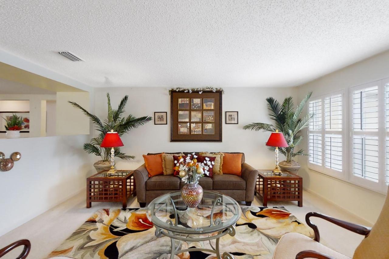 The Home On Tyson Lake Drive Jacksonville Exterior photo