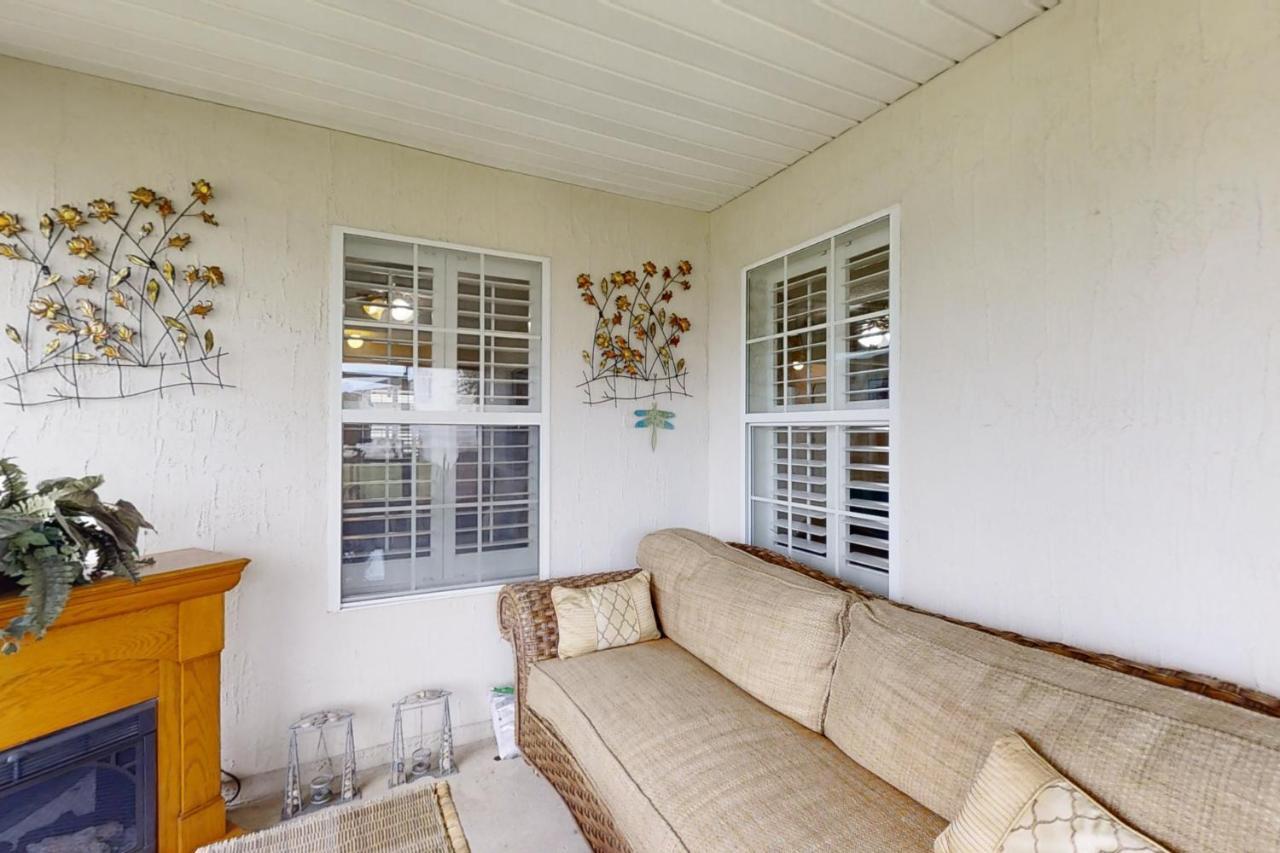 The Home On Tyson Lake Drive Jacksonville Exterior photo